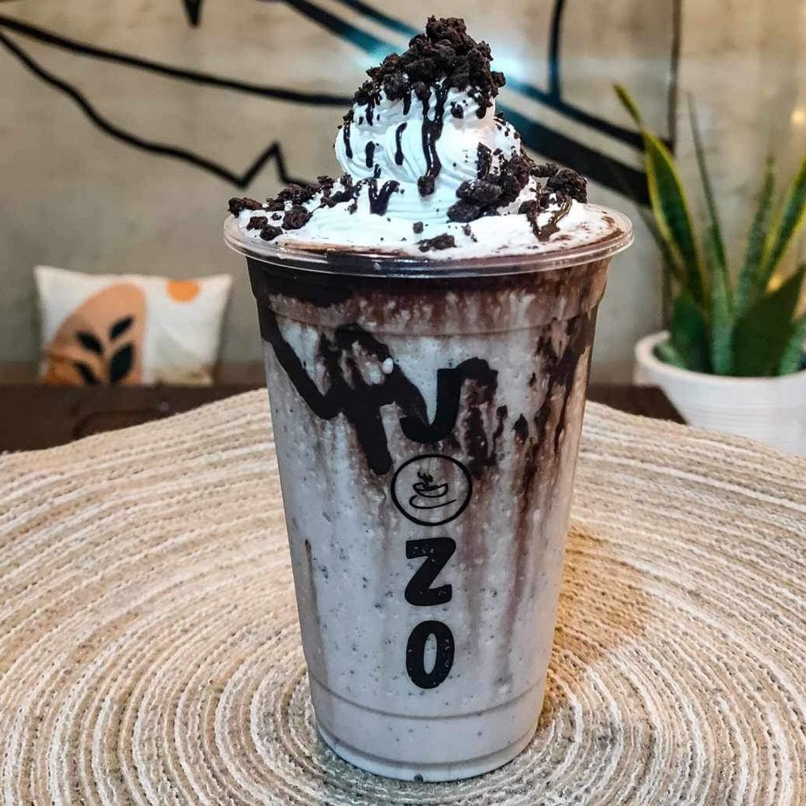 Cookies & Cream Frappe Ice Blended Non-coffee